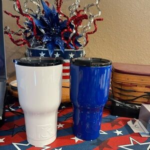 2 Rtic 20 oz Tumblers